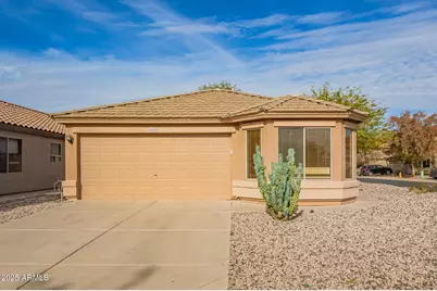 42346 W Sunland Drive, Maricopa, AZ 85138 - Photo 2