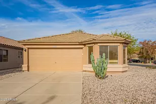 42346 W Sunland Dr, Maricopa, AZ 85138 - Photo 2