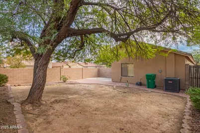 42346 W Sunland Drive, Maricopa, AZ 85138 - Photo 30