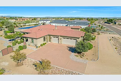 20112 W Whitton Avenue, Buckeye, AZ 85396 - Photo 2