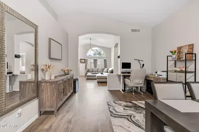 316 E Laredo Avenue, Gilbert, AZ 85296 - Photo 6