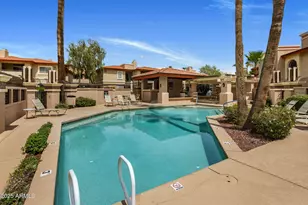 10410 N Cave Creek Rd, Phoenix, AZ 85020 - Photo 16