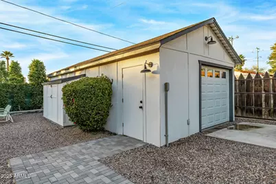 2246 N Laurel Avenue, Phoenix, AZ 85007 - Photo 46