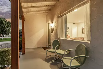 2246 N Laurel Avenue, Phoenix, AZ 85007 - Photo 6