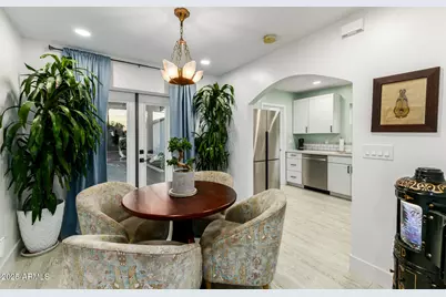 2246 N Laurel Avenue, Phoenix, AZ 85007 - Photo 12