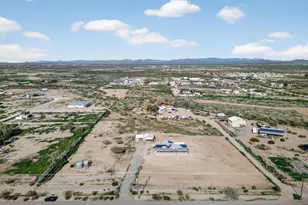 19624 W Pinnacle Peak Rd, Surprise, AZ 85387 - Photo 20