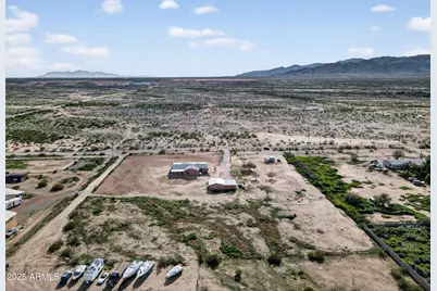 19624 W Pinnacle Peak Road, Surprise, AZ 85387 - Photo 18