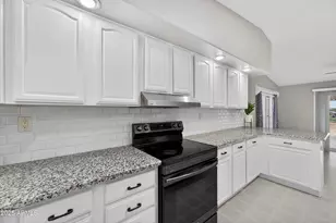 19624 W Pinnacle Peak Rd, Surprise, AZ 85387 - Photo 40