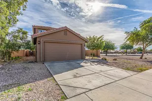 22613 W Desert Bloom St, Buckeye, AZ 85326 - Photo 2