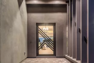 3374 E Aquarius Ct, Chandler, AZ 85249 - Photo 2