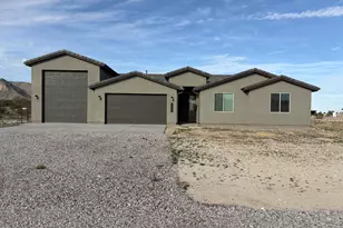 20284 W Hazelwood St, Litchfield Park, AZ 85340 - Photo 1