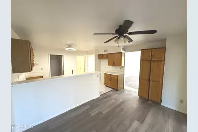 11822 N 76th Drive, Peoria, AZ 85345 - Photo 8