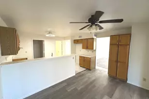 11822 N 76th Dr, Peoria, AZ 85345 - Photo 8