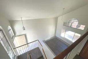 11822 N 76th Dr, Peoria, AZ 85345 - Photo 2