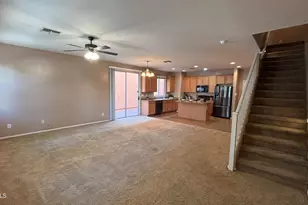 2014 N 77th Glen, Phoenix, AZ 85035 - Photo 4