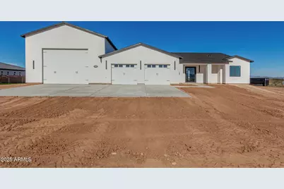 26615 N 235th Avenue, Wittmann, AZ 85361 - Photo 2