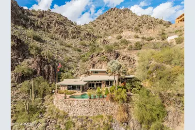 7310 N Highcliff Drive, Paradise Valley, AZ 85253 - Photo 4