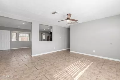 1298 E Barcelona Avenue, Casa Grande, AZ 85122 - Photo 8