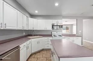 1298 E Barcelona Ave, Casa Grande, AZ 85122 - Photo 12