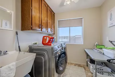 7813 E Nopal Avenue, Mesa, AZ 85209 - Photo 18