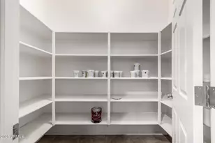 16128 W Desert Flower Dr, Goodyear, AZ 85395 - Photo 6