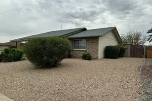 9730 W Hassayampa Dr, Sun City, AZ 85373 - Photo 2