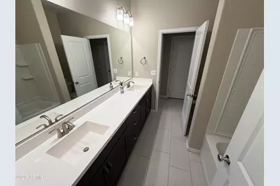 2838 E Fraktur Road, Phoenix, AZ 85040 - Photo 18