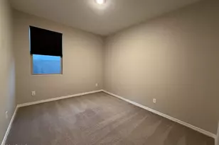 2838 E Fraktur Rd, Phoenix, AZ 85040 - Photo 20