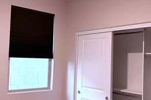 2838 E Fraktur Rd, Phoenix, AZ 85040 - Photo 12