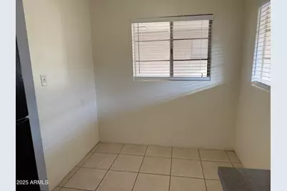 223 E 2nd Street, Mesa, AZ 85201 - Photo 4