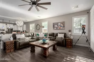 7578 W Tierra Buena Ln, Peoria, AZ 85382 - Photo 10