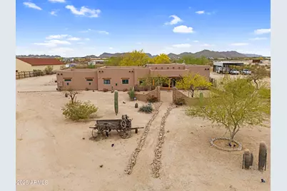 29204 N Bryce Trail, San Tan Valley, AZ 85144 - Photo 6