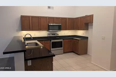 10935 W Puget Avenue, Peoria, AZ 85345 - Photo 8