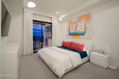 5250 E Deer Valley Drive #303, Phoenix, AZ 85054 - Photo 2