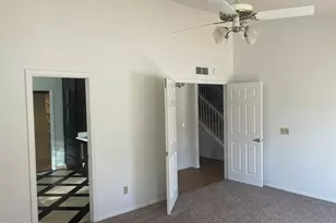 3721 S Hawthorn Dr, Chandler, AZ 85248 - Photo 12