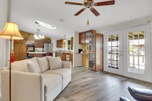 3901 E Pinnacle Peak Rd, Phoenix, AZ 85050 - Photo 16