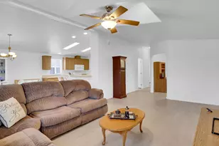 3901 E Pinnacle Peak Rd, Phoenix, AZ 85050 - Photo 6