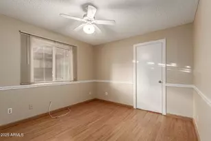 5924 W Loma Ln, Glendale, AZ 85302 - Photo 20