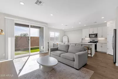 5823 E Rose Garden Lane, Phoenix, AZ 85054 - Photo 4