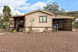 34905 S School Loop Rd, Black Canyon City, AZ 85324 - Photo 4