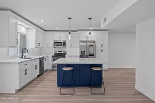 8214 E McDonald Dr, Scottsdale, AZ 85250 - Photo 2