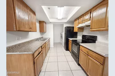 4241 N 69th Drive #1301, Phoenix, AZ 85033 - Photo 6