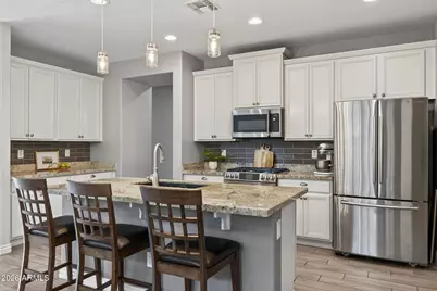 10603 E Wavelength Avenue, Mesa, AZ 85212 - Photo 1