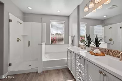 10603 E Wavelength Avenue, Mesa, AZ 85212 - Photo 4