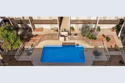1828 W Tuckey Lane #8, Phoenix, AZ 85015 - Photo 1
