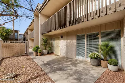 1828 W Tuckey Lane #8, Phoenix, AZ 85015 - Photo 2