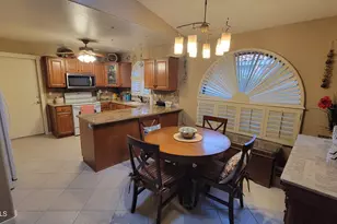 8819 E Aster Dr, Scottsdale, AZ 85260 - Photo 12
