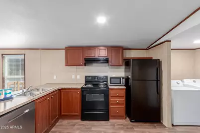 2000 S Apache Road #395, Buckeye, AZ 85326 - Photo 10