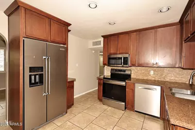 2314 E Montecito Avenue, Phoenix, AZ 85016 - Photo 16