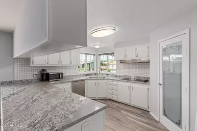 3036 E Utopia Road #12, Phoenix, AZ 85050 - Photo 4